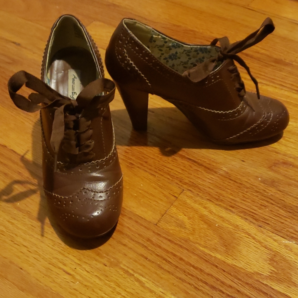 brown laced heeled booties